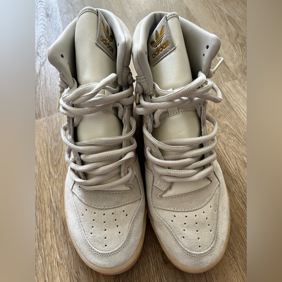 Adidas Rivalry Hi Men’s Sneaker - Picture 2 of 10